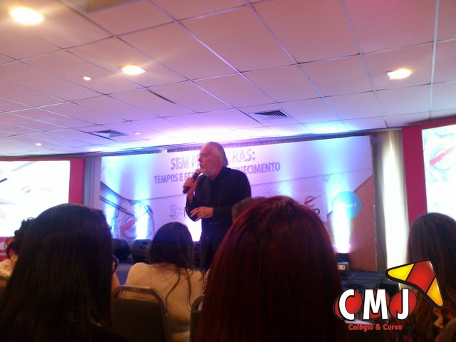 Overdose colegio e curso
